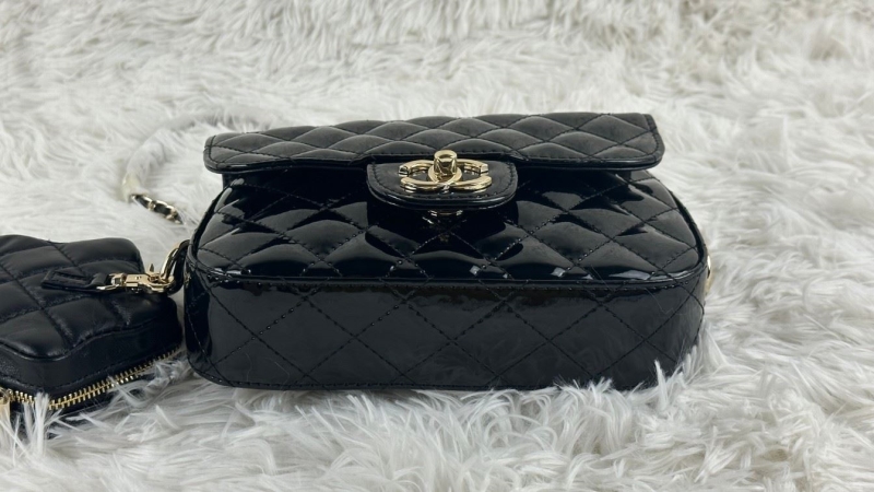 Ch**el cf series bags